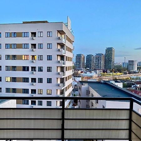 Sky Modern 1 Bedroom Apt W Free Parking ブカレスト エクステリア 写真