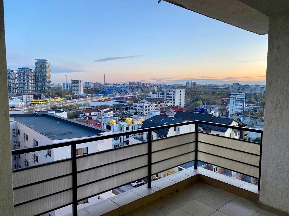 Sky Modern 1 Bedroom Apt W Free Parking ブカレスト エクステリア 写真